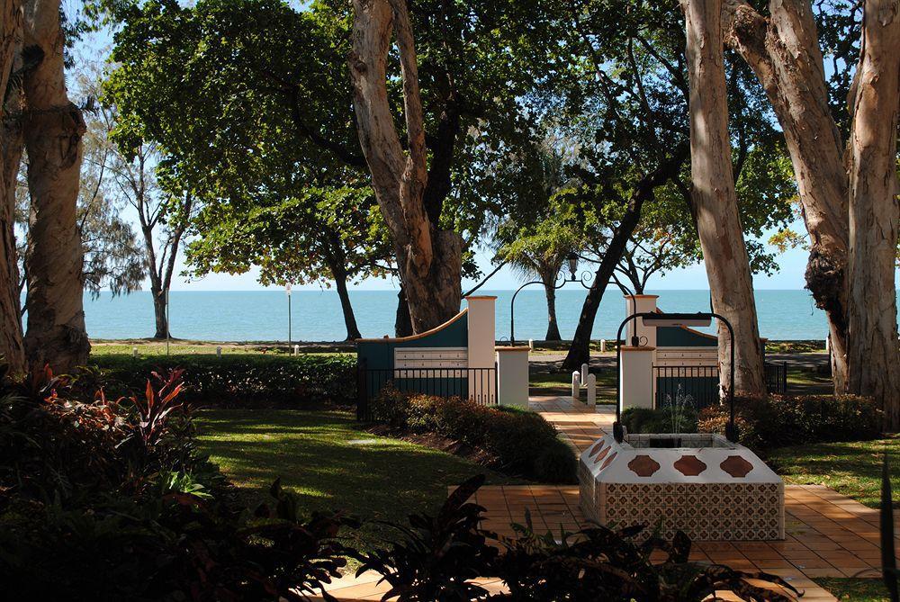 Beachview Apartments At Villa Paradiso Palm Cove Exteriér fotografie