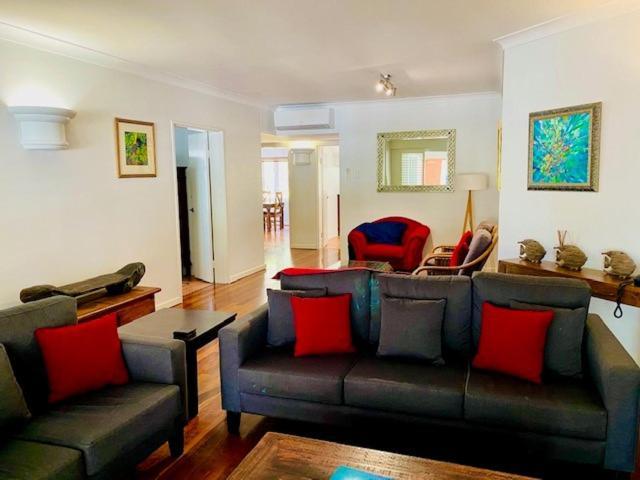 Beachview Apartments At Villa Paradiso Palm Cove Exteriér fotografie